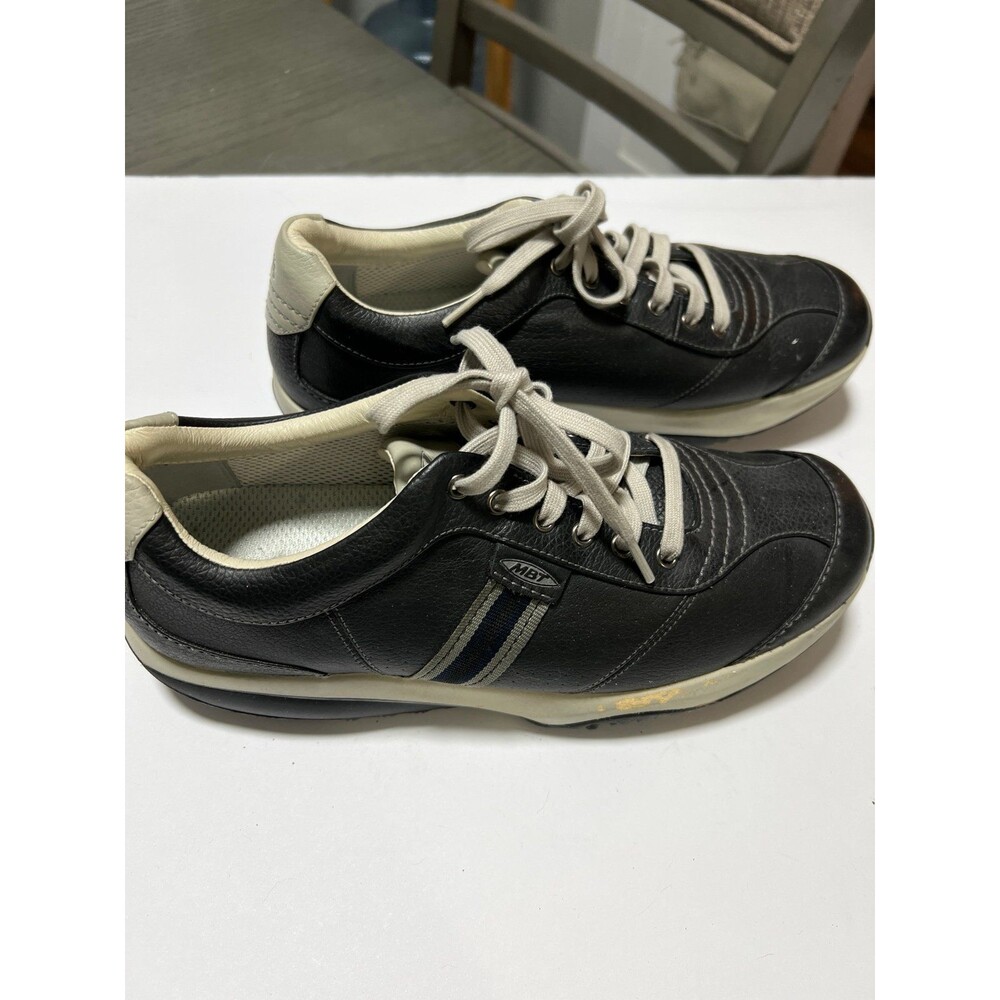 MBT Men's Trainers Black Size 9.5 Desert Cart Belize style 400126-58